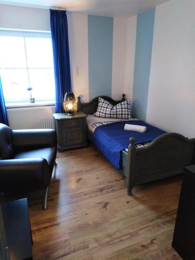 Landhaus Edelweiss Bed&Breakfast - Adults Only Нойщад-ам-Ренщайг Екстериор снимка