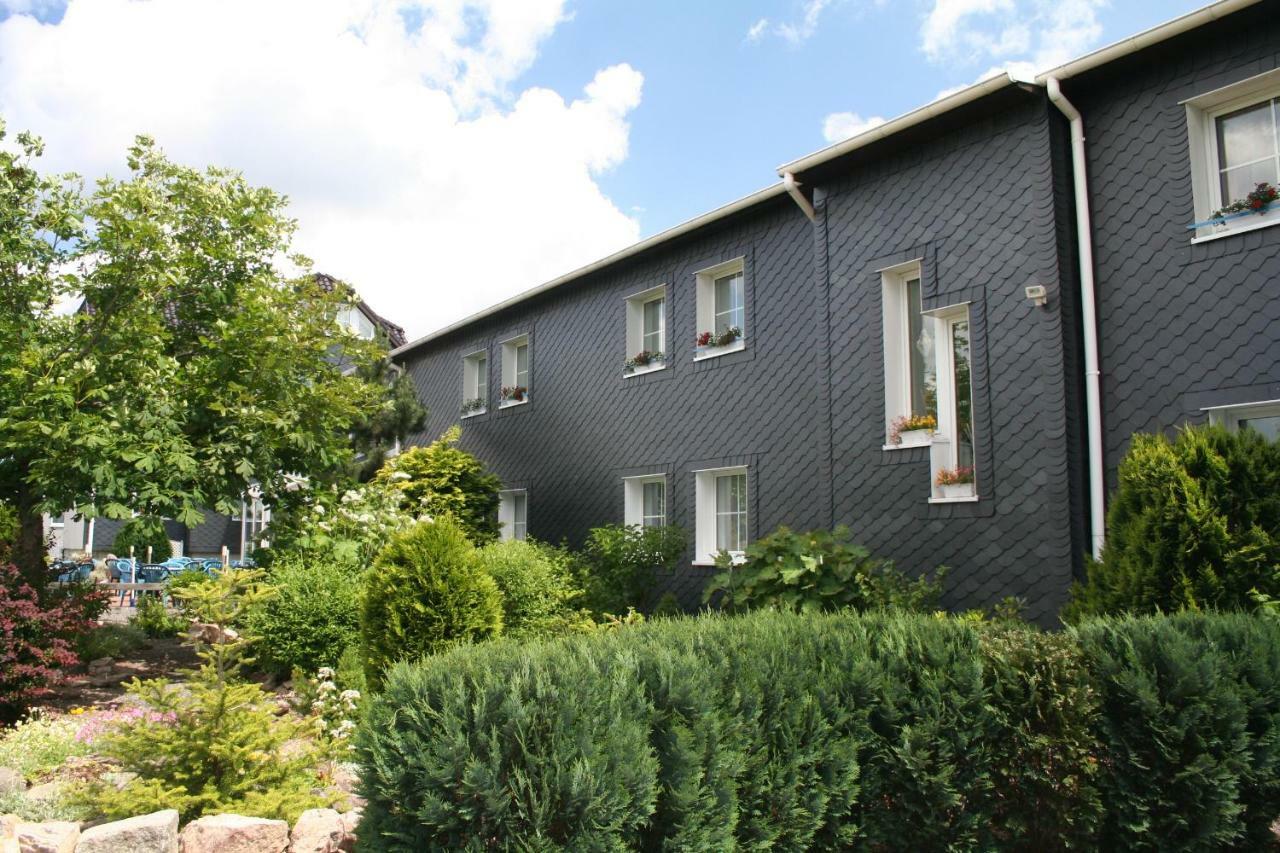 Landhaus Edelweiss Bed&Breakfast - Adults Only Нойщад-ам-Ренщайг Екстериор снимка