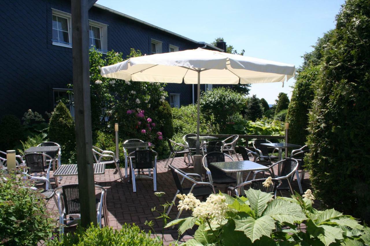Landhaus Edelweiss Bed&Breakfast - Adults Only Нойщад-ам-Ренщайг Екстериор снимка