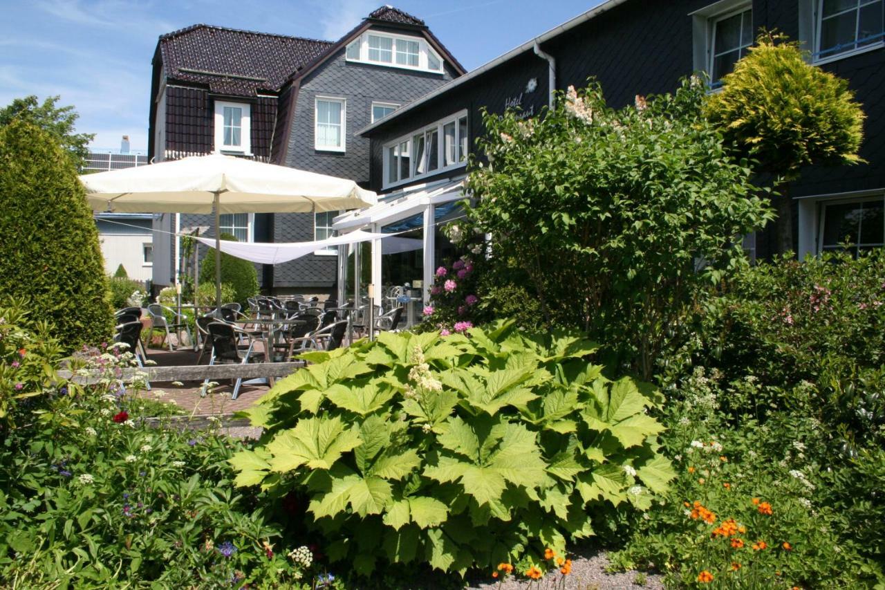 Landhaus Edelweiss Bed&Breakfast - Adults Only Нойщад-ам-Ренщайг Екстериор снимка