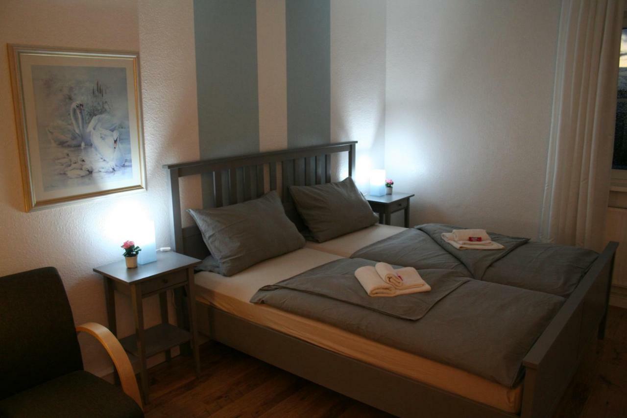 Landhaus Edelweiss Bed&Breakfast - Adults Only Нойщад-ам-Ренщайг Екстериор снимка